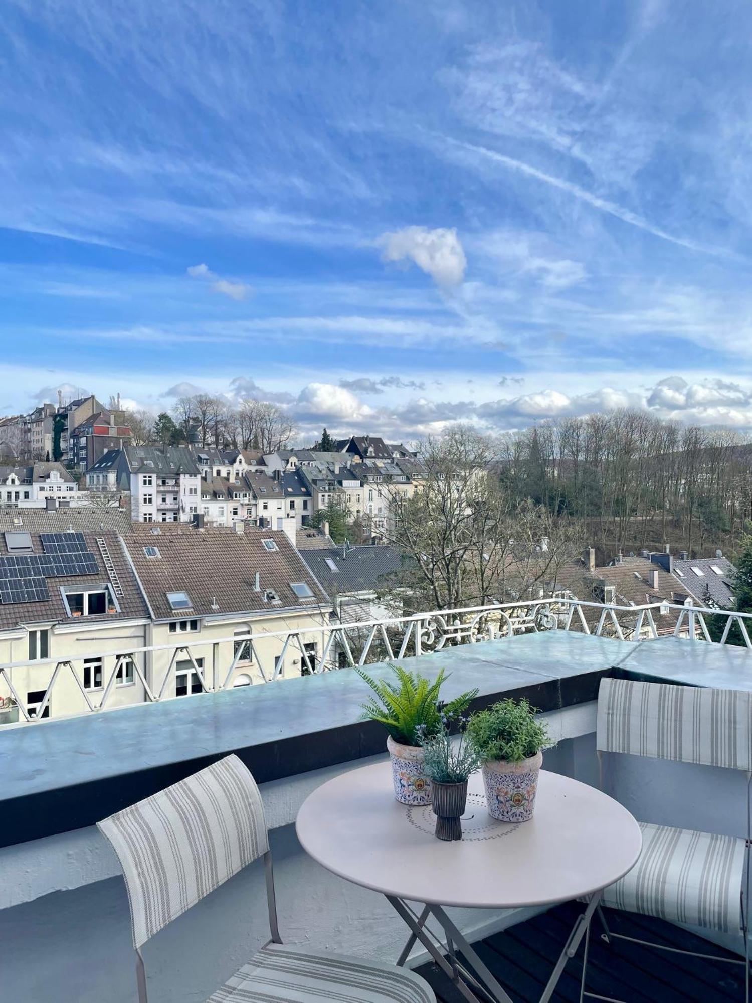 Helle Altbauwohnung Mit Balkon Im Briller Viertel Wuppertal Ngoại thất bức ảnh